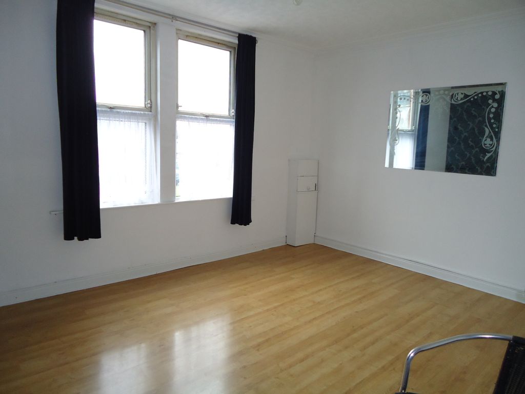 Property photo 2 of 13 Dsc02963