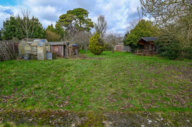 Property photo 3 of 21 Photo 18