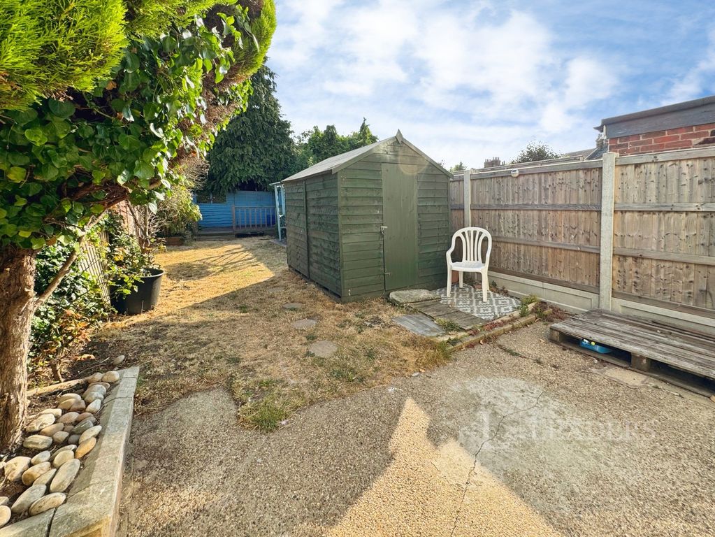 Property photo 2 of 15 Garden