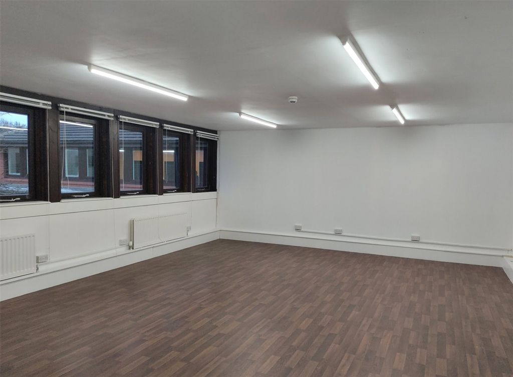 Property photo 2 of 2 Picture No. 02