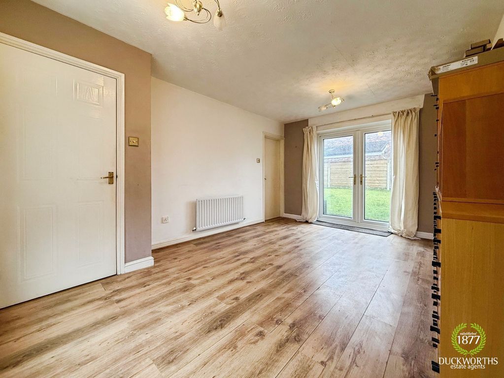 Property photo 3 of 21