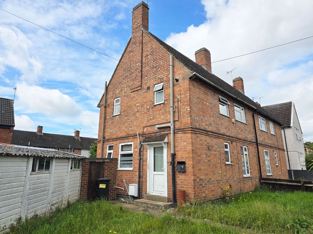 Property photo 1 of 8 Front