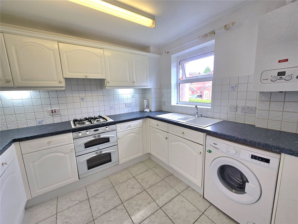 Property photo 2 of 14 Picture No. 05