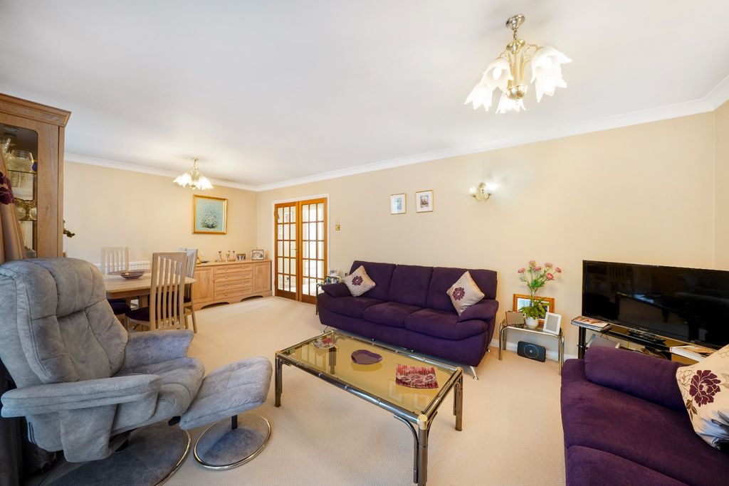 Property photo 1 of 15 5146720