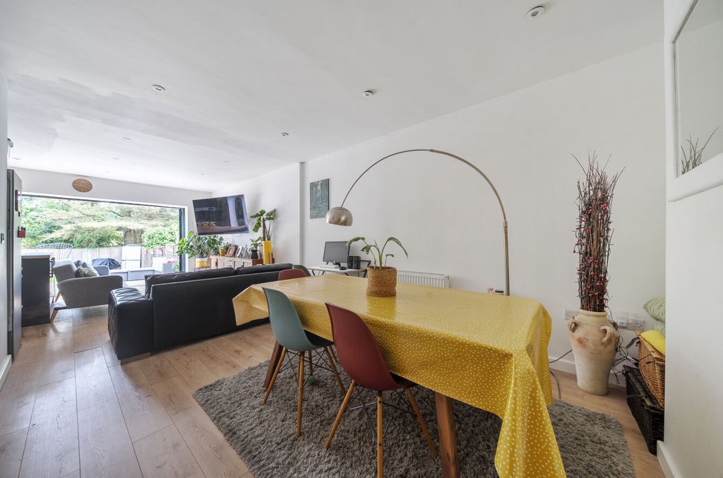 Property photo 3 of 12 1470221-7-6A3663A...