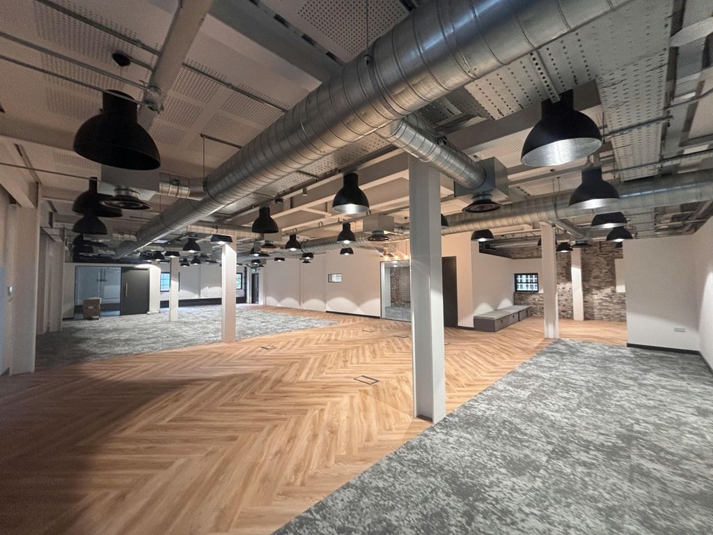 Property photo 2 of 7 20251105_114016452_Ios.Jpg