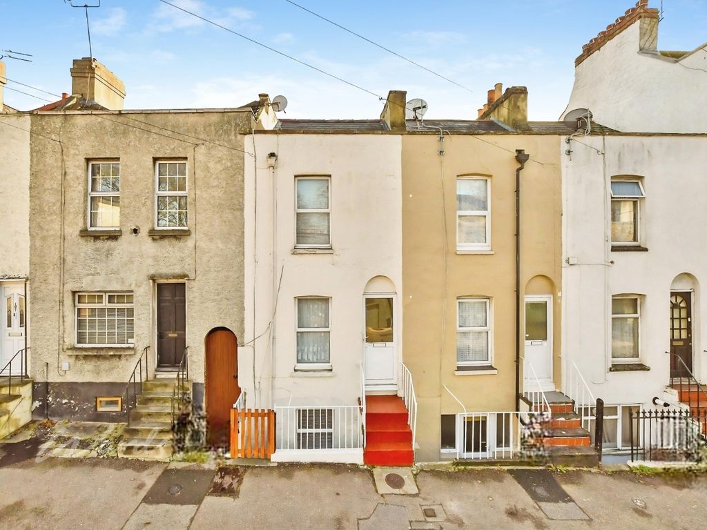 Property photo 1 of 10 Hereson 9 Main Use