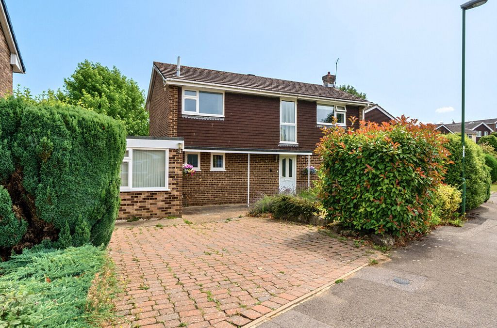 Property photo 1 of 17