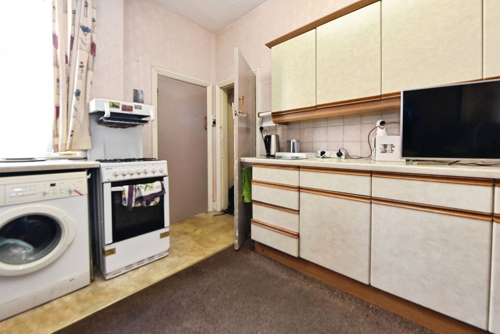 Property photo 3 of 10 Picture No. 03