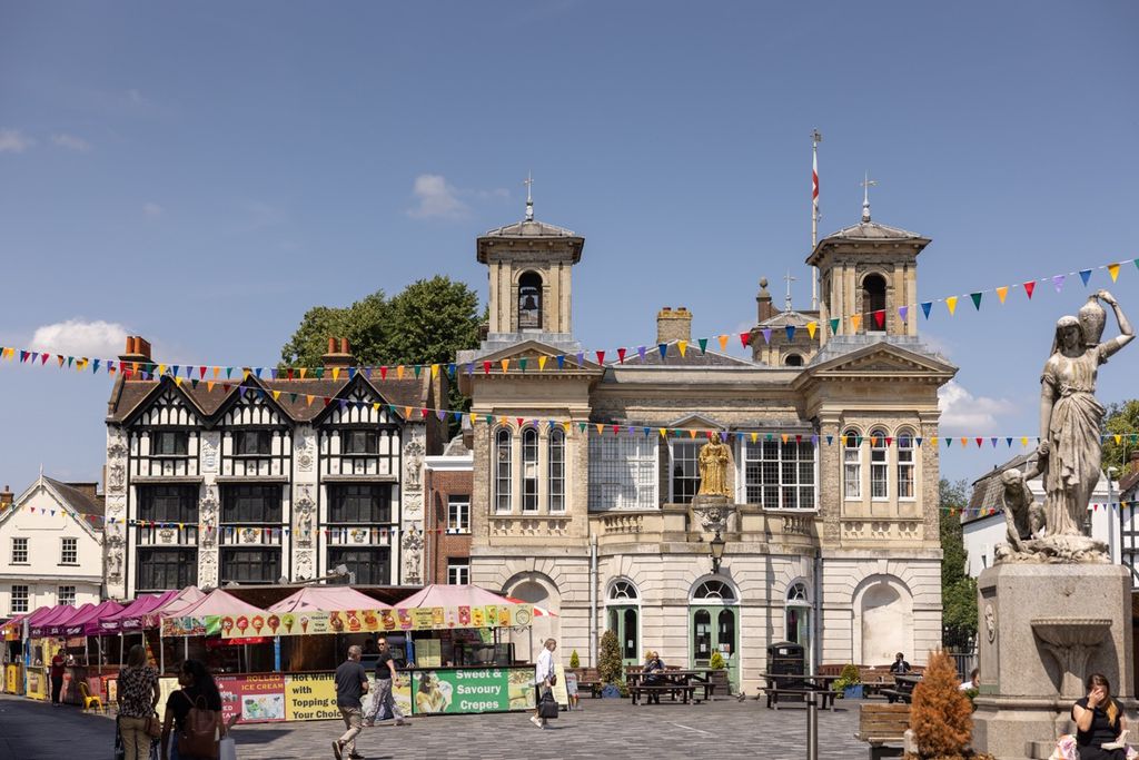 Property photo 1 of 21 Local Area