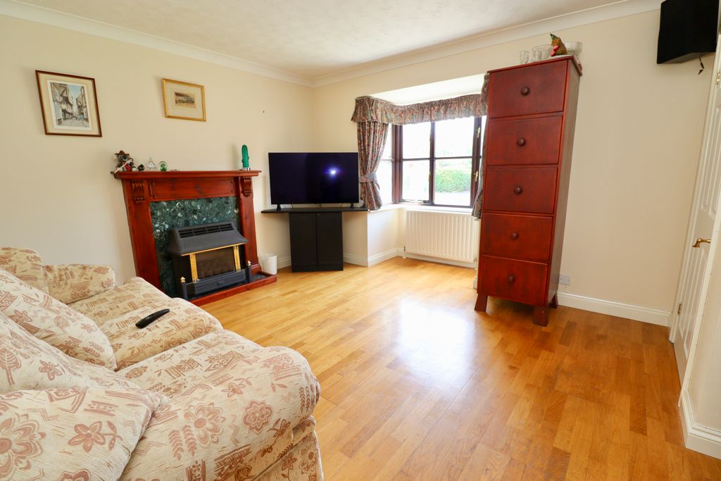 Property photo 2 of 10 Img_8951