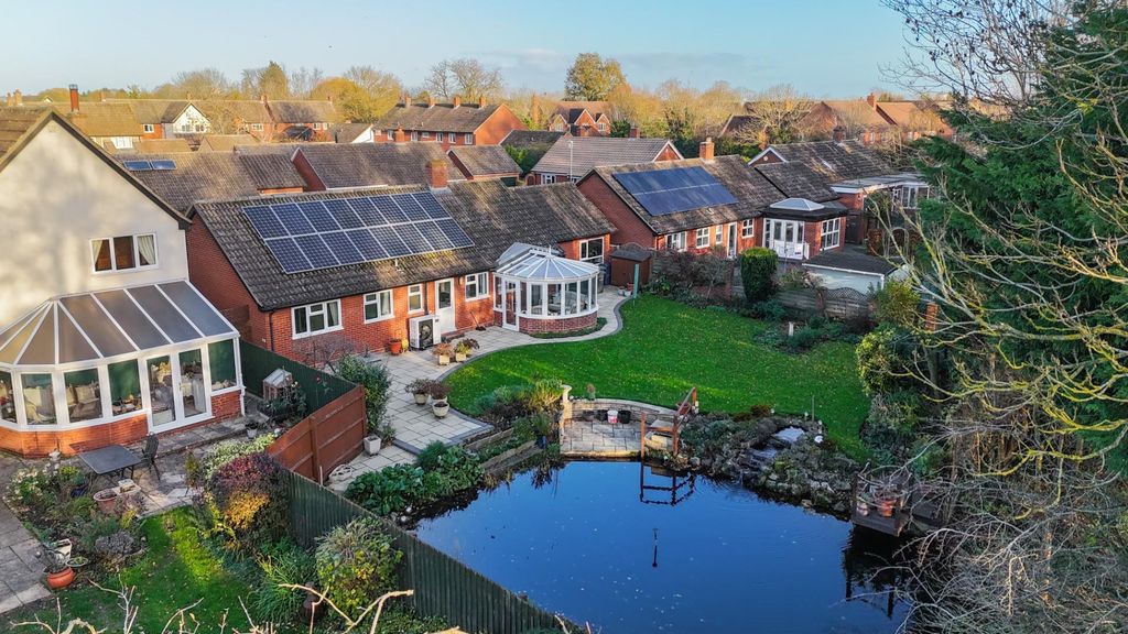 Property photo 2 of 39 1382294-7-691B3988053E6.Jpg