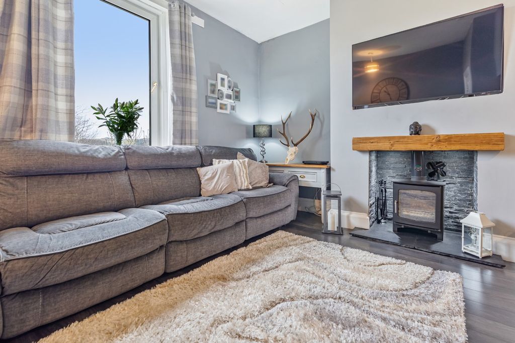 Property photo 3 of 26 Picture No. 10