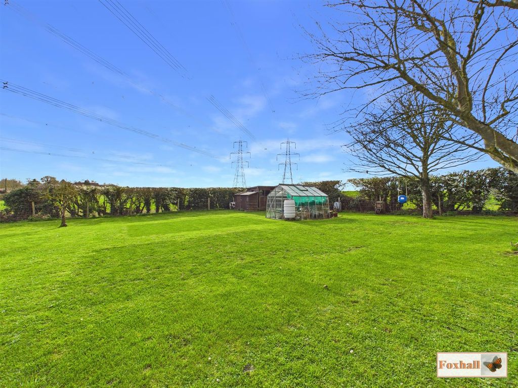 Property photo 3 of 38 Rear Garden