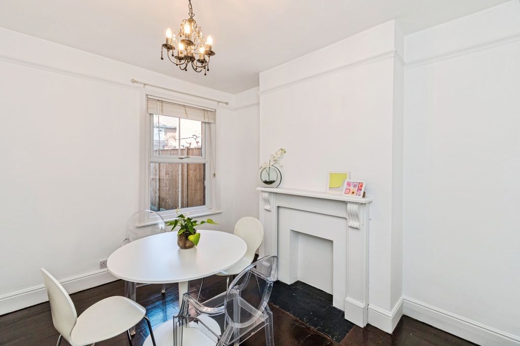 Property photo 3 of 19 Pbox-Img.Jpg