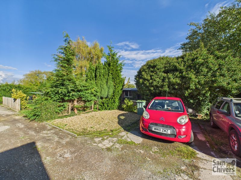 Property photo 3 of 20 Photo 2