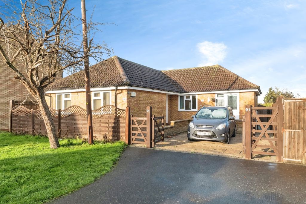 Property photo 1 of 18 Pbox-Img.Jpg