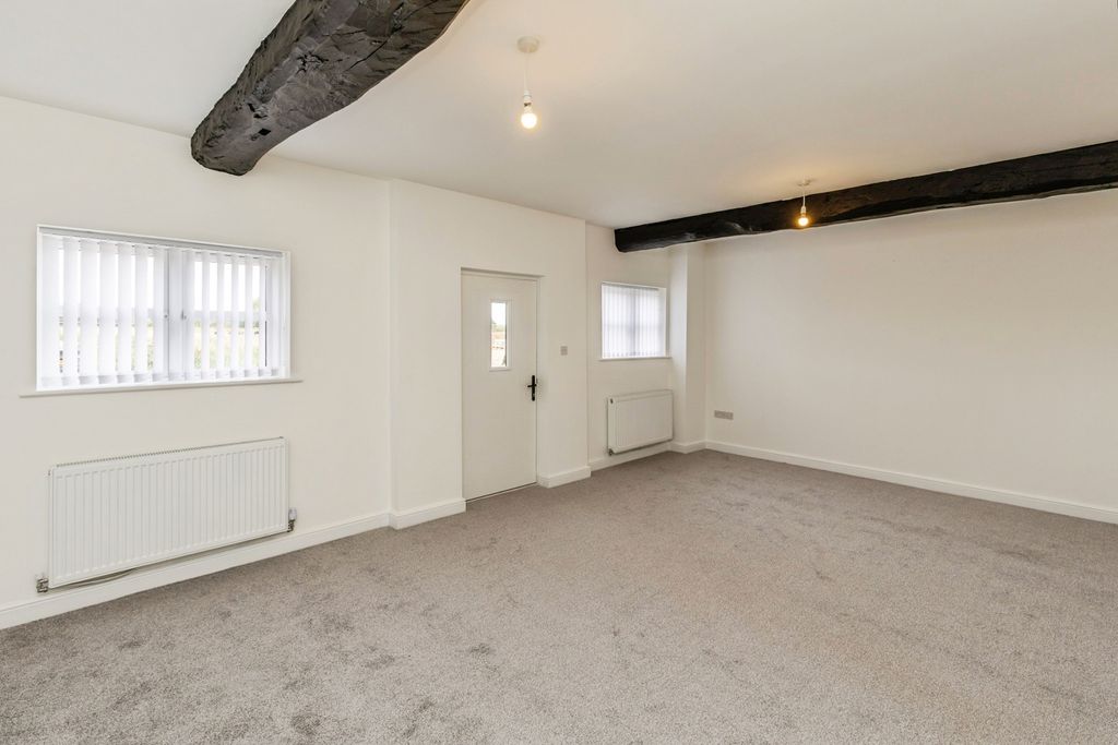 Property photo 3 of 29 Pbox-Img.Jpg