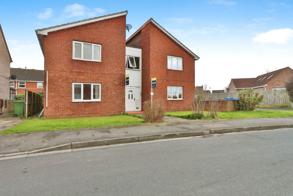 Property photo 1 of 6 3966530