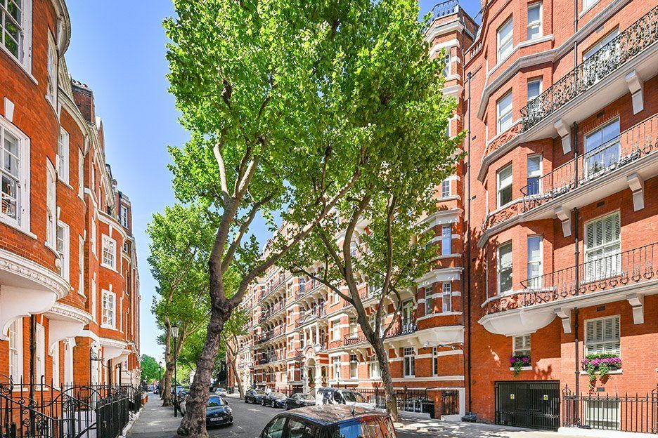 Property photo 3 of 22 Quiet Address