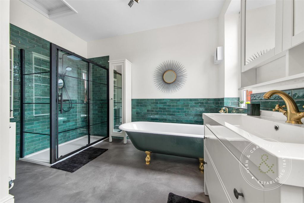 Property photo 3 of 49 Norton-House-13.Jpg