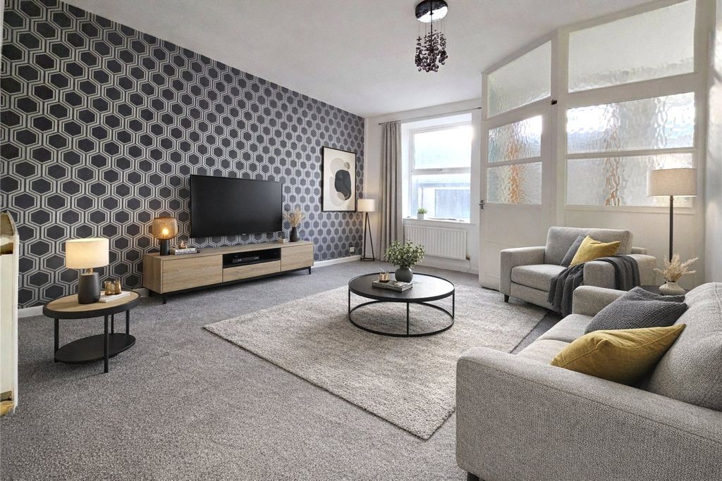 Property photo 1 of 15 Lounge Furnished