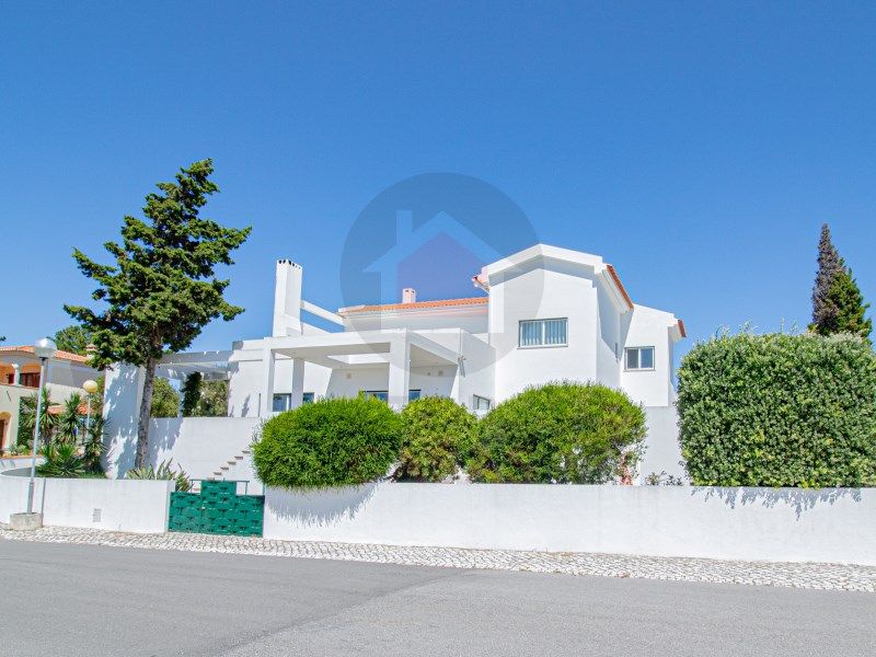 Property photo 1 of 31