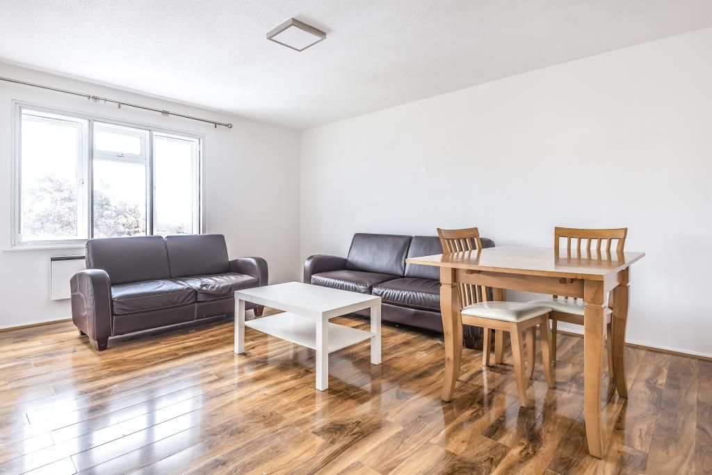 Property photo 2 of 10 Living/Dining
