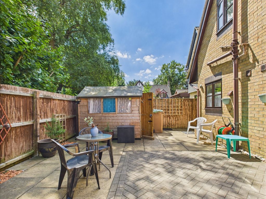 Property photo 2 of 19