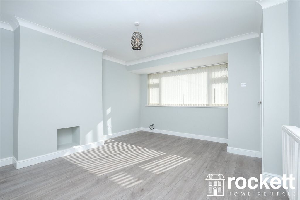 Property photo 2 of 19 Picture No. 02