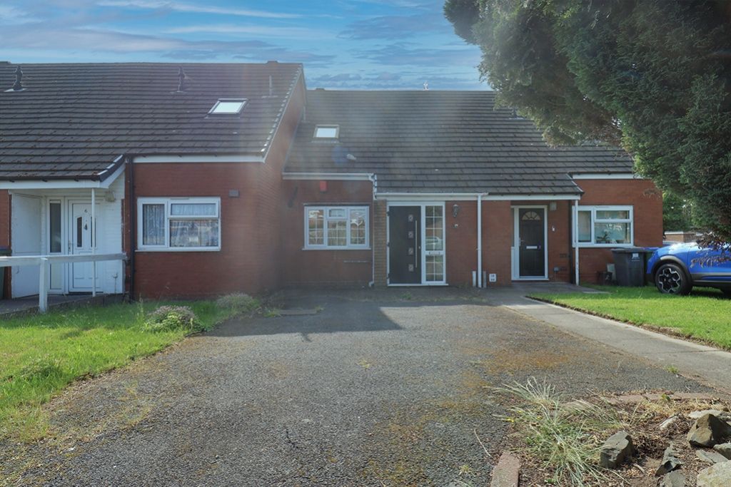 Property photo 1 of 9 Front