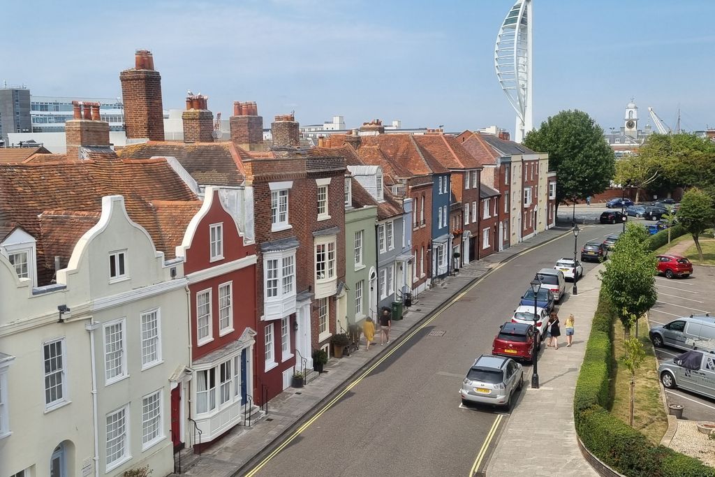 Property photo 3 of 19 20250819_130136