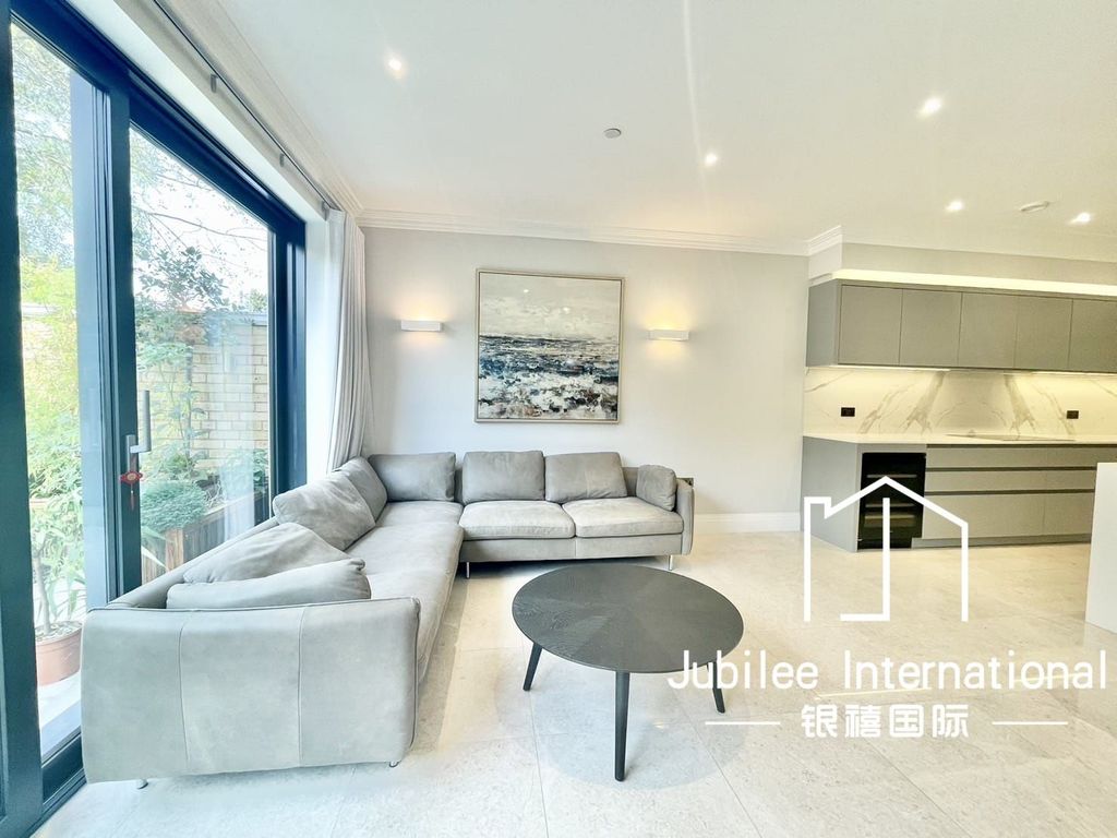 Property photo 3 of 30