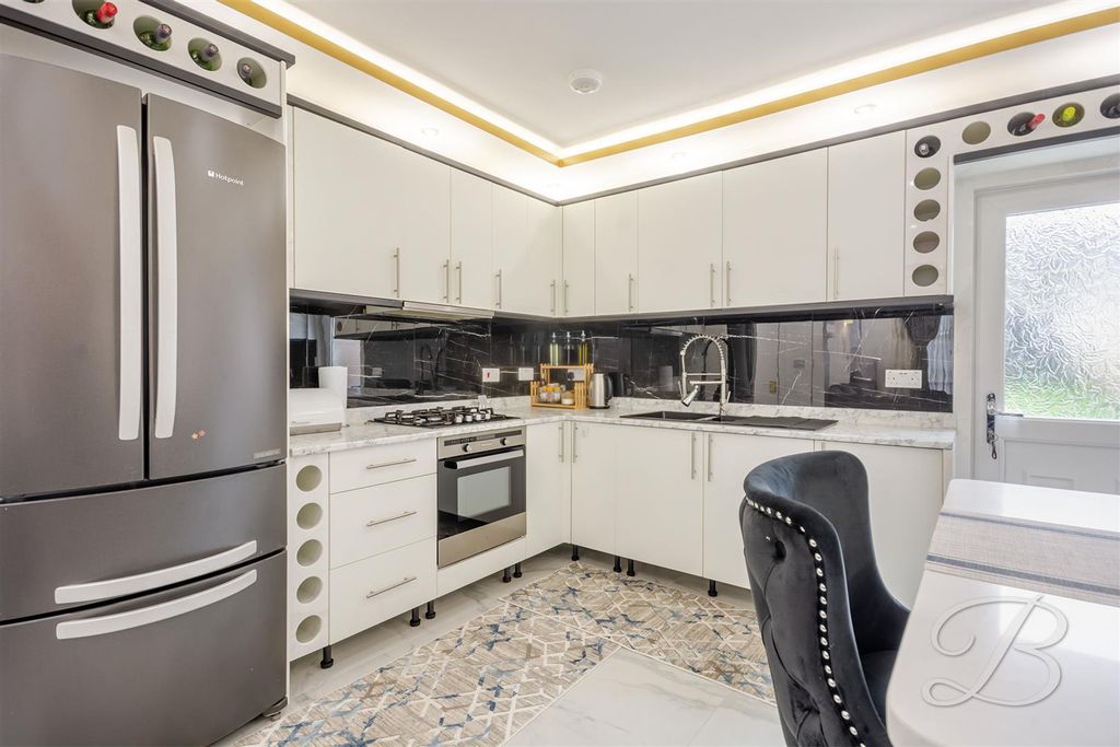 Property photo 2 of 29 Ccltd-4.Jpg