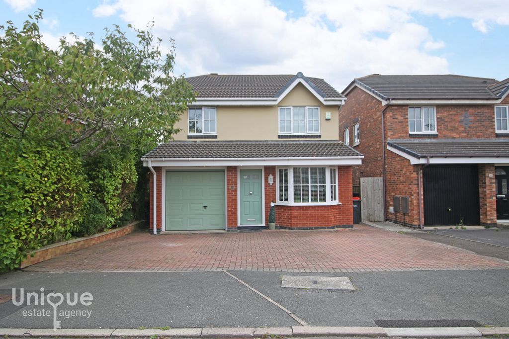 Property photo 1 of 30