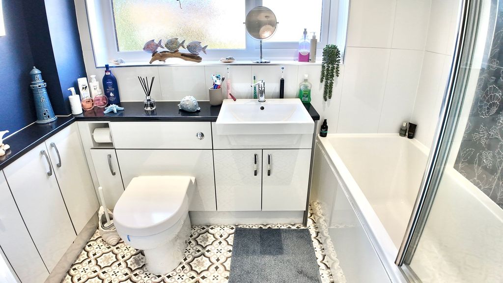 Additional image 4 of 3 bed detached house for saleClyde Close, Pontllanfraith NP12