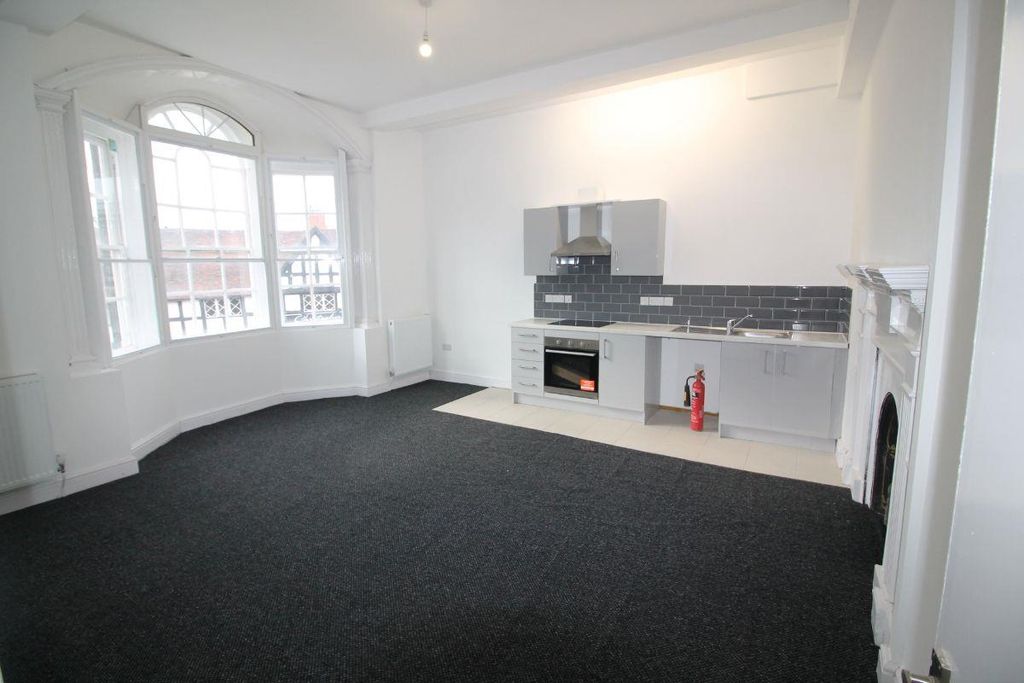 Property photo 2 of 8 Open Plane Lounge &amp; Kitchen
