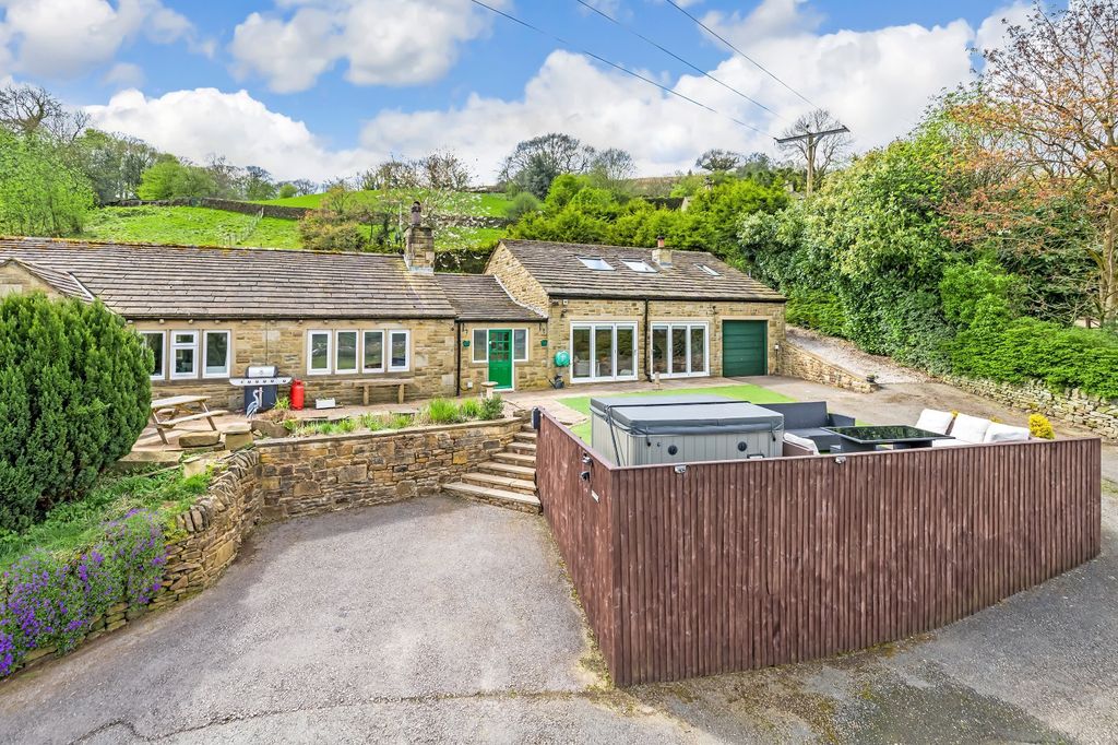 Property photo 1 of 23 Picture No. 10