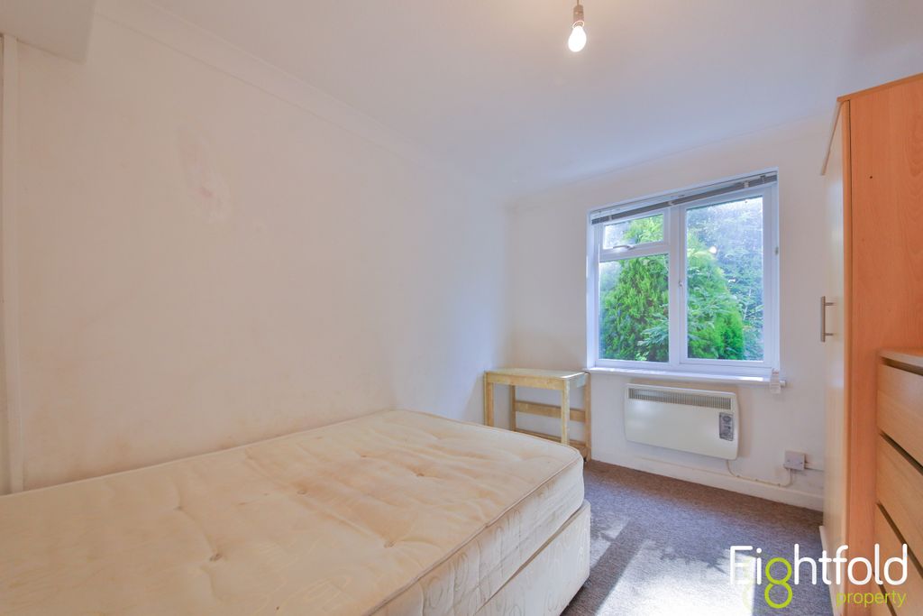 Property photo 2 of 7 Image