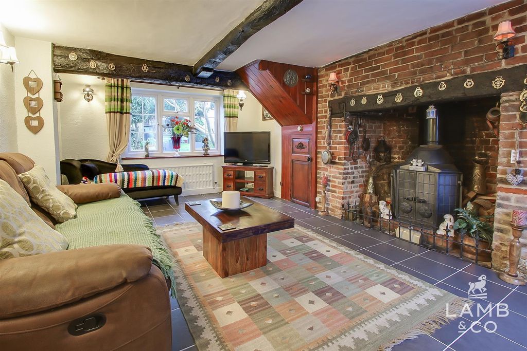 Property photo 2 of 15