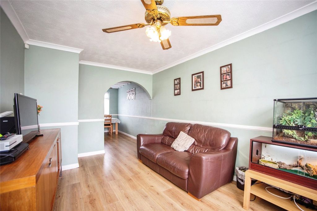 Property photo 2 of 14 Photography