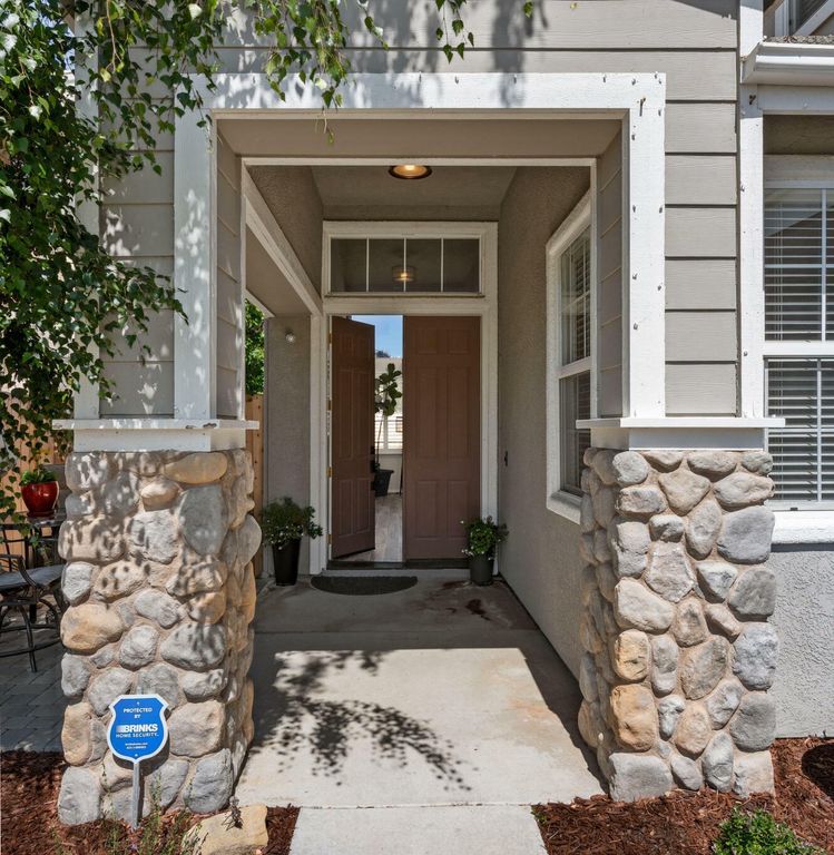Property photo 2 of 8 <Alttext/>