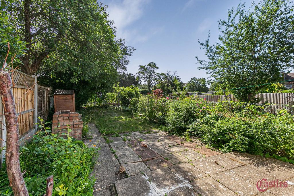 Property photo 3 of 23 Rear Garden