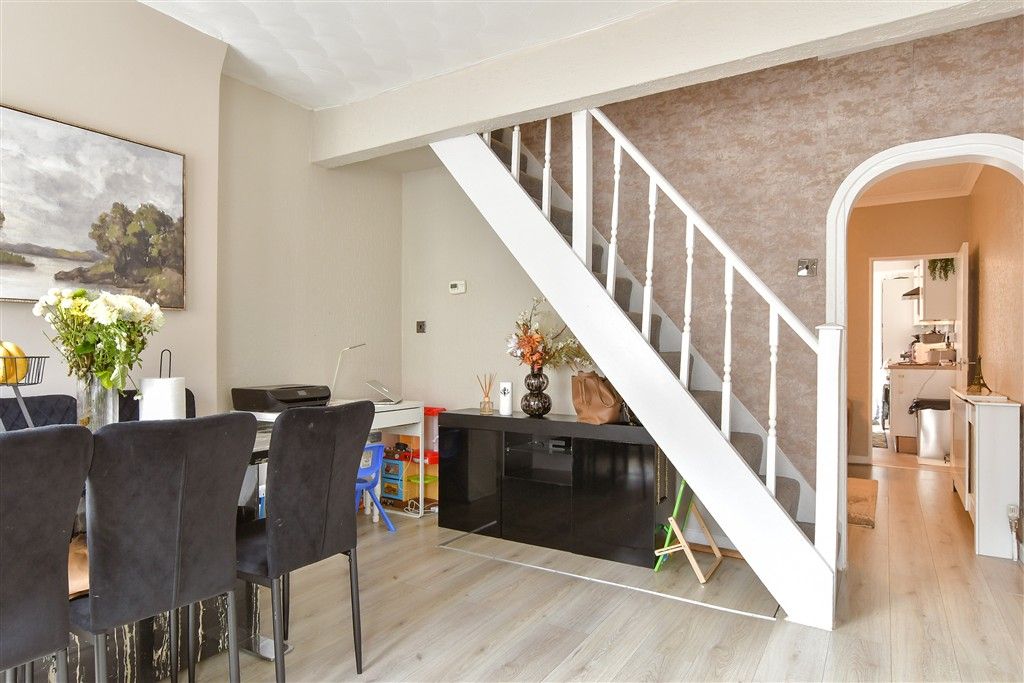 Property photo 3 of 9 Dining Room