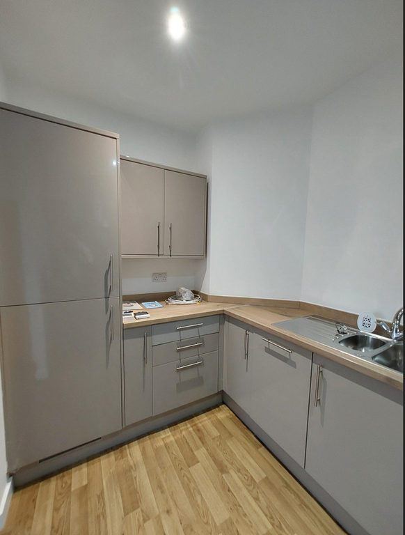 Property photo 1 of 4