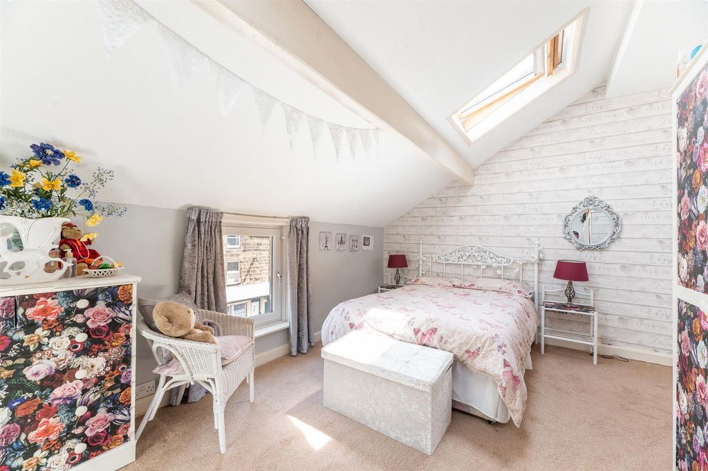 Additional image 19 of 4 bed property for saleManor Street, Otley LS21