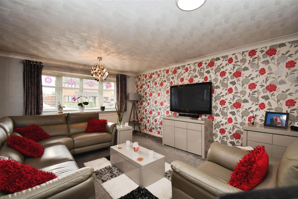 Property photo 2 of 13 E4E9B7E9-U 20 20 2833 29.Jpg