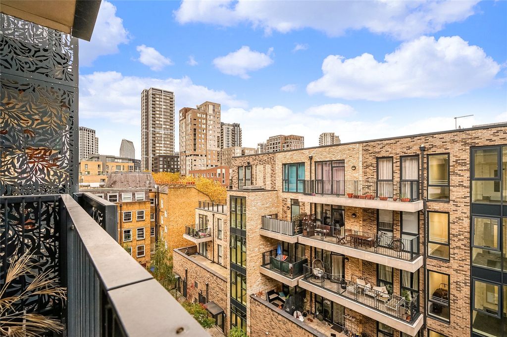 Property photo 1 of 16 Picture No. 19