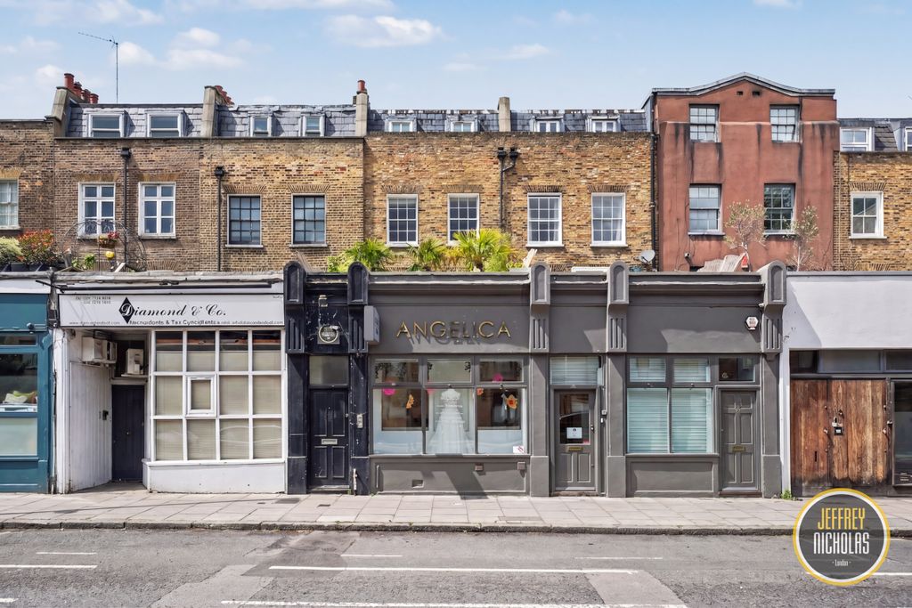 Additional image 11 of 3 bed maisonette for saleLiverpool Road, London N1