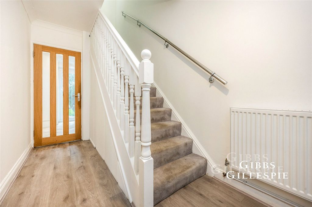 Property photo 2 of 15 Picture No. 05